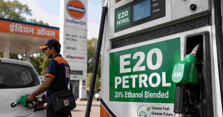E 20 Petrol: पेट्रोल में एथनॉल मात्रा की जानकारी देने संबंधी याचिका पर सुप्रीम कोर्ट 31 अगस्त को करेगा सुनवाई