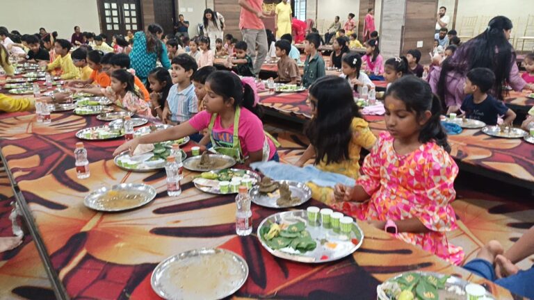 Jamshedpur News: जेसीआई जमशेदपुर रॉयल्स ने ‘बाल शिवलिंग पूजा’ के माध्यम से बच्चों को आस्था और संस्कारों से जोड़ा