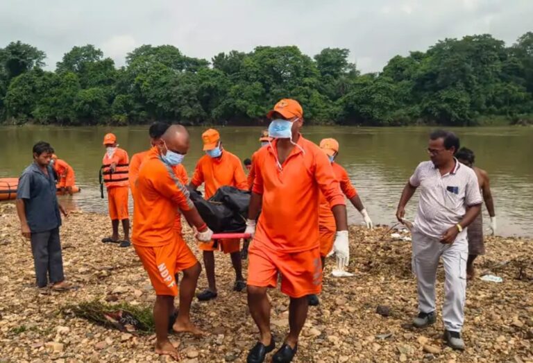 Jamshedpur: सर्च अभियान के पांचवें दिन मिला एनआइटी के छात्र का शव सोनारी दोमुहानी से मिला