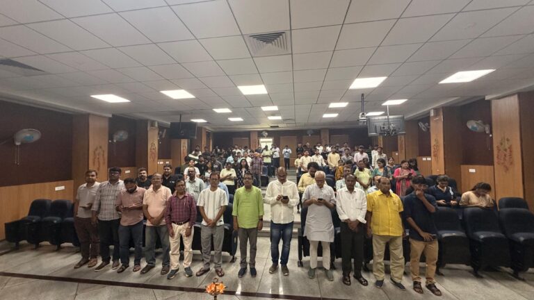 JAMSHEDPUR NEWS: NIT जमशेदपुर में ‘नशा मुक्त युवा – विकसित भारत 2047’ अभियान, छात्रों ने ली ड्रग-फ्री इंडिया की शपथ