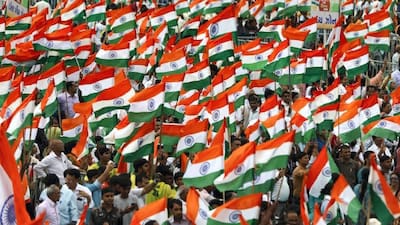 Jamshedpur NEWS: भाजपा की विशाल तिरंगा यात्रा रविवार को साकची नेताजी सुभाष मैदान से निकलेगी, सभी तैयारियां पूरी
