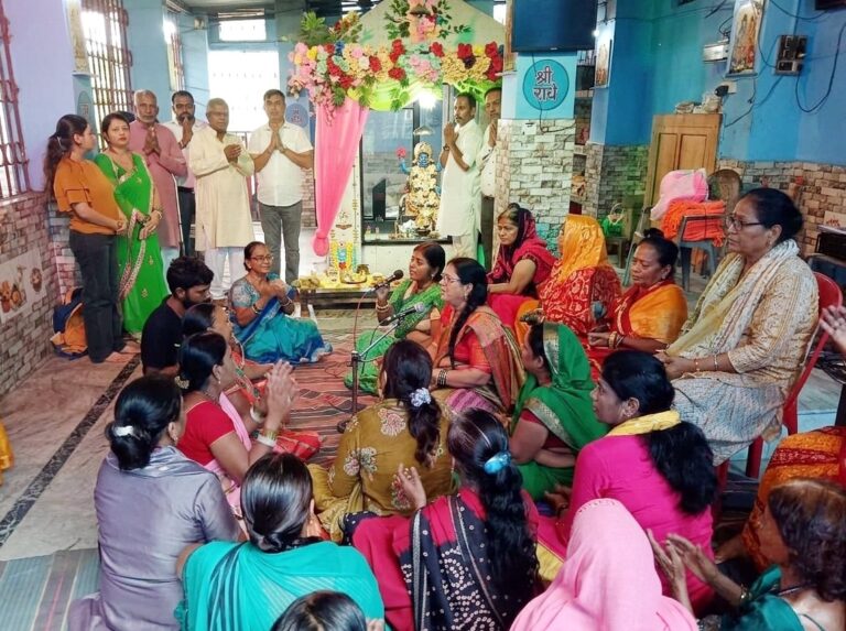 Jamshedpur NEWS: जुगसलाई शनिदेव मंदिर में शिव चर्चा और शनि ग्रह शांति यज्ञ, भजनों से भक्तिमय हुआ पूरा इलाका