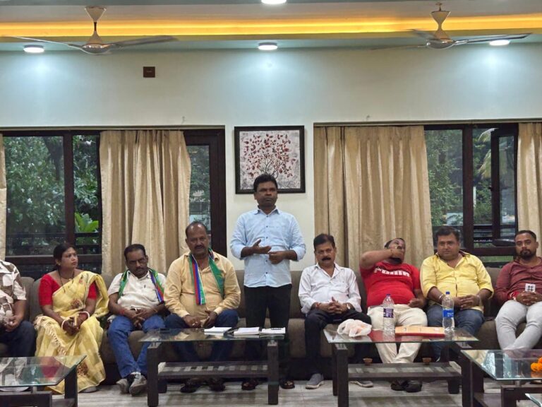 Jamshedpur NEWS: लोकतांत्रिक आंदोलनों के दमन के खिलाफ आजसू करेगी राज्य सरकार का पुतला दहन : रामचंद्र सहिस