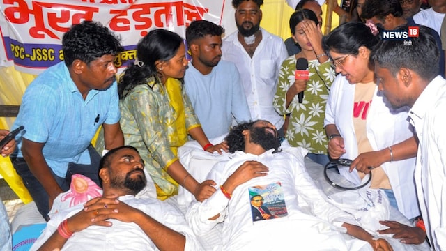Jharkhand Exam Controversy: अनशन पर बैठे छात्र नेता देवेंद्र नाथ महतो की तबीयत बिगड़ी, सरकार आज फिर करेगी छात्रों से बातचीत