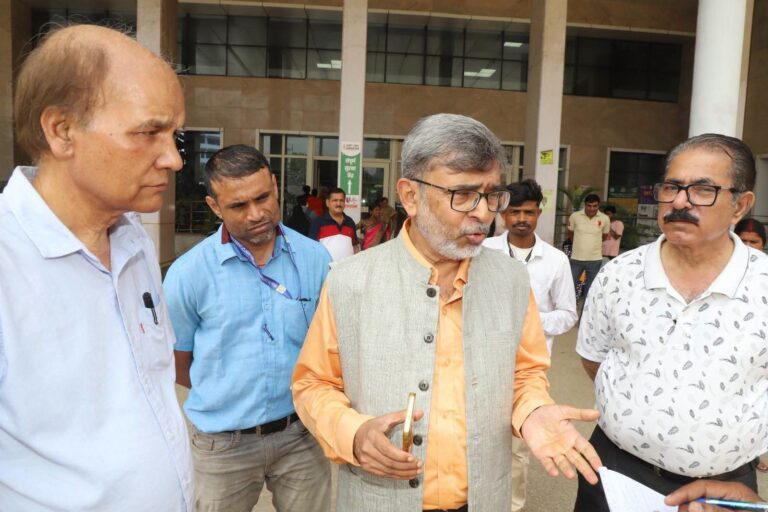 Jamshedpur. MGM में जल्द मिलेगी सीटी स्कैन और एमआरआई की सुविधा, स्वास्थ्य सेवाओं के निदेशक प्रमुख ने की घोषणा