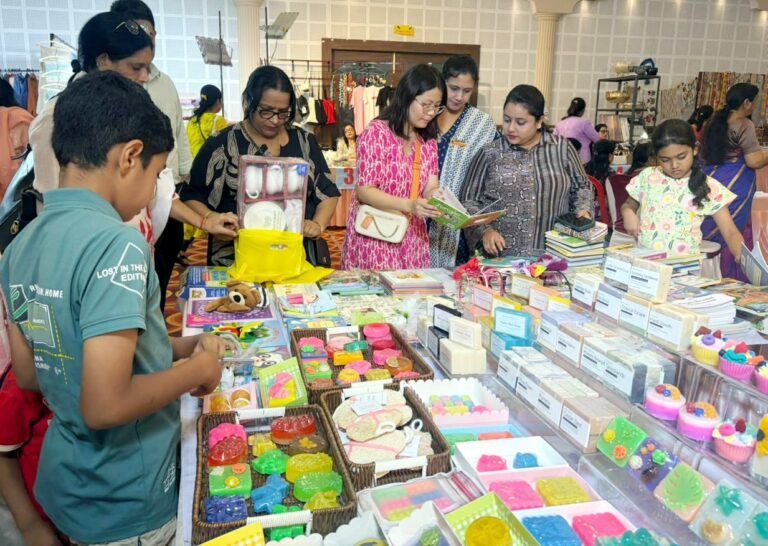 Jamshedpur News :बिष्टुपुर तुलसी भवन में मंगलवार को कंज्यूमेक्स व्यापार मेला का समापन