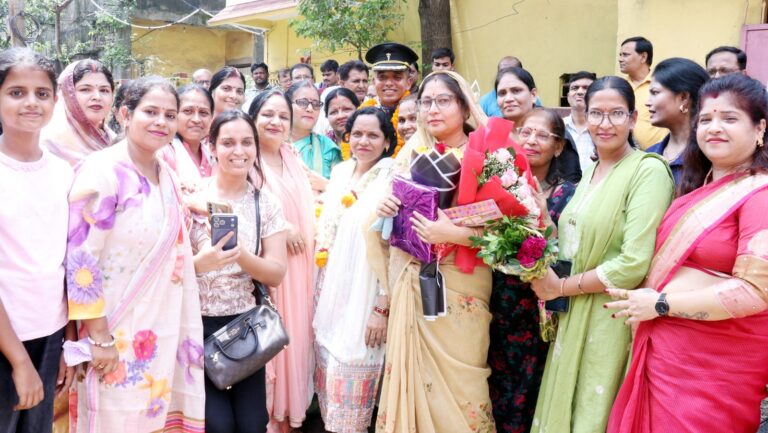 Jamshedpur NEWS: लेफ्टिनेंट प्रतीक सिंह का जमशेदपुर में भव्य स्वागत, परसुडीह में हुआ सम्मान समारोह
