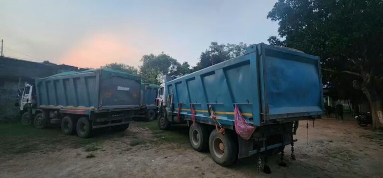 Illigal Sand Mining: अवैध बालू परिवहन पर खनन टास्क फोर्स की बड़ी कार्रवाई, धालभूमगढ़ क्षेत्र से सात हाईवा जब्त